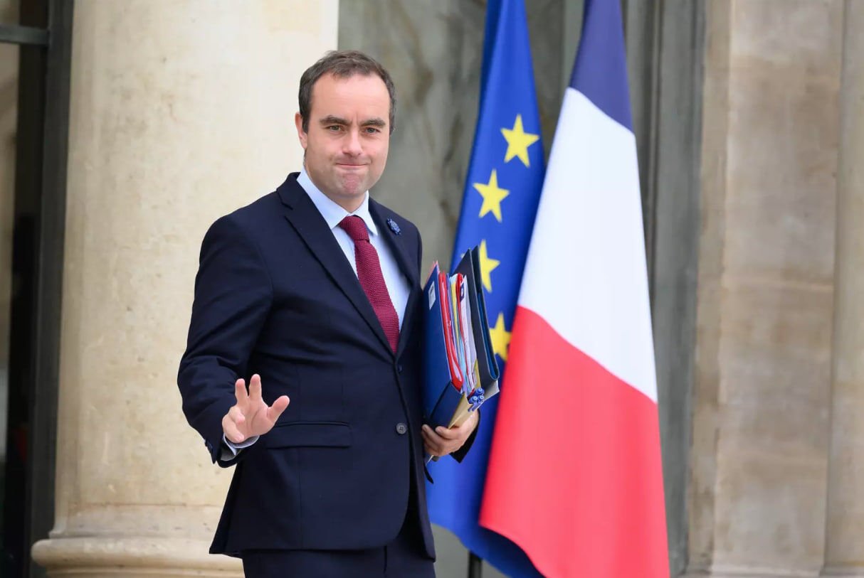 وزیر دفاع فرانسه